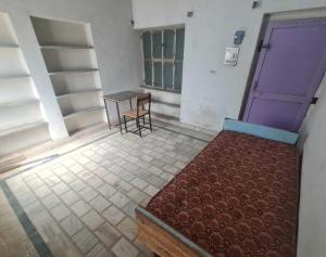 Siyaram Boys Hostel and Rooms