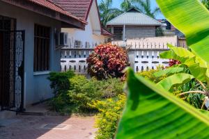 Ununio Beach Holiday home, Free Wi-Fi, Kitchen, gym