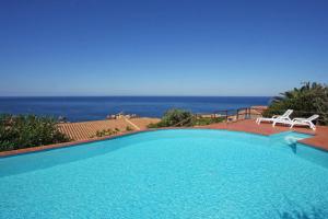 Rosmarino veranda and pool with sunset view img2