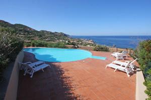 Rosmarino veranda and pool with sunset view