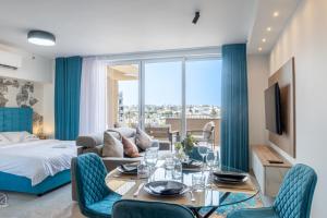 Offshore Suites Apartments in St Julians Centre