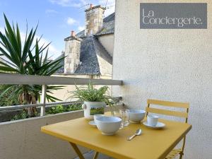 Le Cadre Doré - Parking - PoitiersCentre - LaConciergerie -