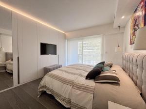 Superbe 2 pièces - Première ligne Croisette