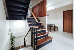 RedDoorz near Baguio Night Market