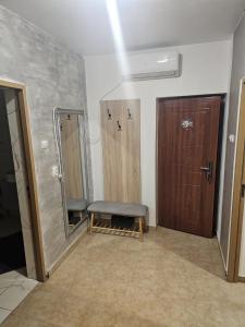 Nicolae Romanescu et 2