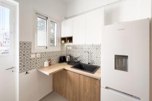 Petralona Spot near Metro Station