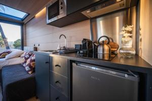 Cabañas en el bosque cerca de Barcelona