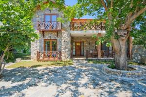 ALBAVİS-10-Person Conservative Villa in Kayakoy, Fethiye