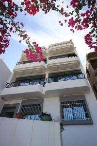 Agadir Funky Chill Guesthouse Surf, Horse, Music adventures