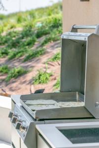 Terrazza Incanti - Piscina e Magia al Tramonto