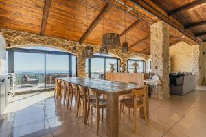 Rural House On The Balcony Of The Ebro Delta