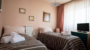 Angelina Square Home