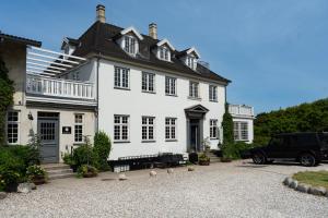 Helenekilde Badehotel