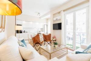 Stylish and wide- 3Bdr 3Bth- Los Remedios