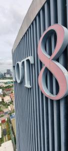 VIV Lot8 Condo Daily Staycation in Cebu City