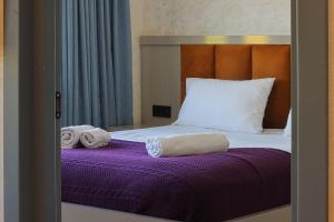 Newly Renovated Stylish 1BR Apartment For 4