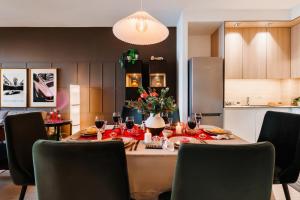 WF Timeless Residence with Terrace & Foosball