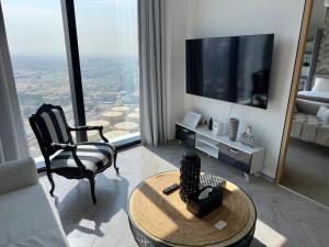 JBR Beach Access Luxury1BR Marina View High Floor