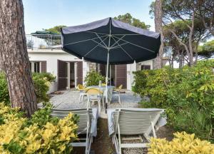 Villa Fantagali - appartamento 503 con giardino a 30mt dal mare