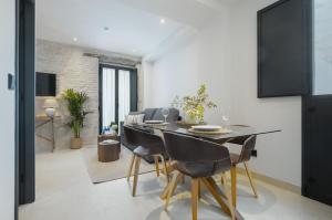 Luxurious Duplex - buthtub - 1Bd 1Bth Casa Pilatos