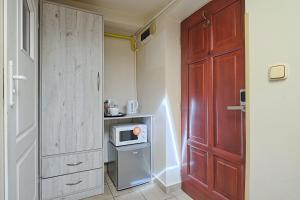 Urban Nest - Double Room in the Attic