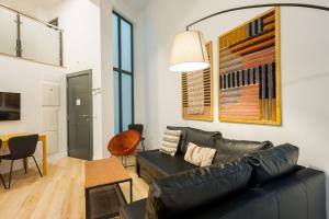 Modern Duplex 2B 2Bath Historic Centre