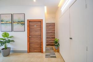 FabHotel New Dream Palace - Nr Acropilose Mall And Ruby Hospital