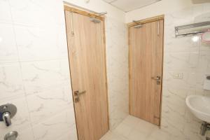 Adriadna Homes City Comfort Stay Simple, Stylish Comfortable