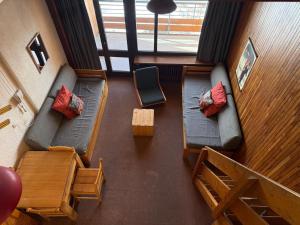 T2 Sud ski au pied, balcon, TV, linge inclus - FR-1-449-92