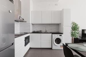 Quiet Terrace in Triana close to the river