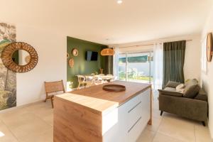 Duo Villas 6BR 2 Pools Beach 500 m