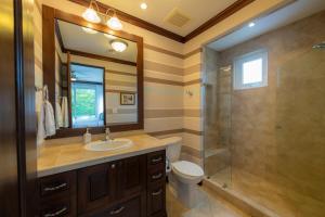 Altavista 4C 3 bdr 3 bath Ocean View