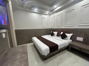 Hotel S & G Inn 300 Meter From New Delhi Railway Station Paharganj Main Bazar