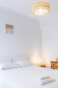 Vau Beach Apartment in Alvor, by Mycelia