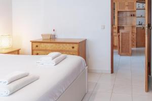 Vau Beach Apartment in Alvor, by Mycelia