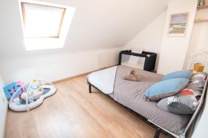 Appartement duplex avec balcon Vue mer et Plage par Groom