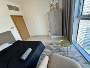 Panoramic Room with a view in Reem island Abu Dhabi