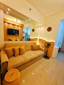 Cozy Modern 1BR Light Residences with 55 inches 4K TV