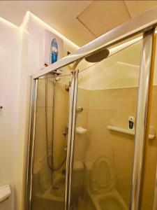 Cozy Modern 1BR Light Residences with 55 inches 4K TV