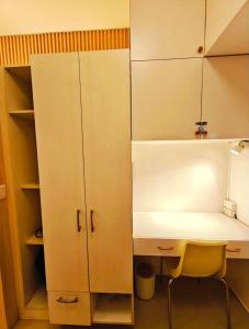 Cozy Modern 1BR Light Residences with 55 inches 4K TV
