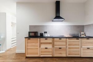 Cozy renovated -1BD 1BATH -Antón Martín