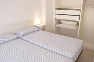 PORT ARGONAUTAS 49 BAJOS