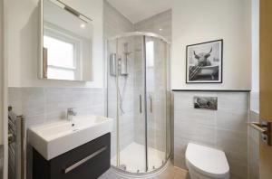 Stylish Flat in Piccadilly Circus & Soho - Zone 1