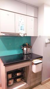 Sweet Home - Homestay apartment system at Citadines Marina Ha Long building