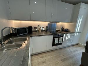 Cozy Studio in Solihull with Parking - NEC or Airport