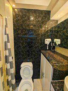 Cozy Studio at MPlace near Timog Quezon City