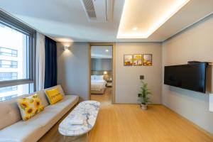 Hera Haeundae Family-Up to 5 Guests Residence