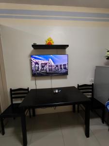 Sea Residences near moa Glenda