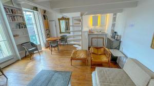 8 Charming Loft near Notre Dame