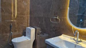 Homlee-Pearl-3BHK-Lift-Parking-Max Hospital-Saket